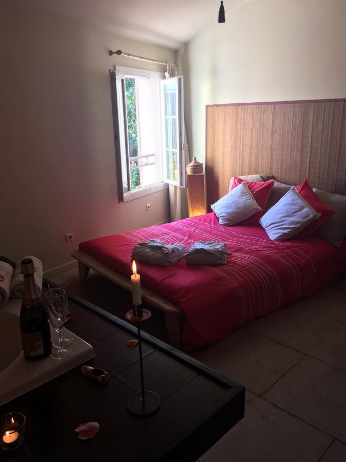 Esprit D'Ailleurs Bed & Breakfast Baillargues Exterior photo